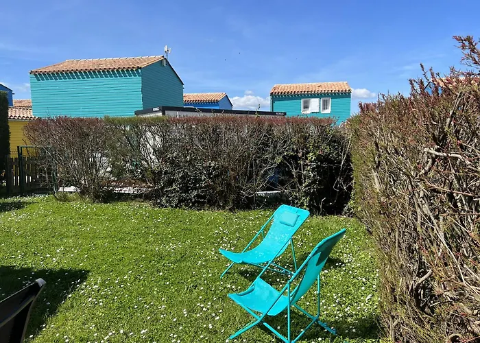 Maison Cosy Avec Piscine Partagee Vakantiehuis