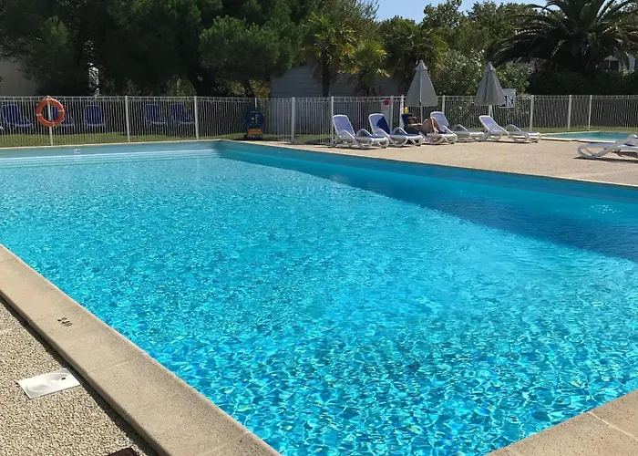 Maison Cosy Avec Piscine Partagee Le Château-dʼOléron
